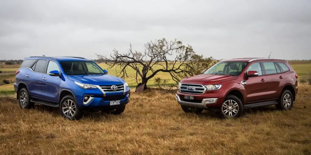 2016-toyota-fortuner-with-the-2016-ford-endeavour-front-suv