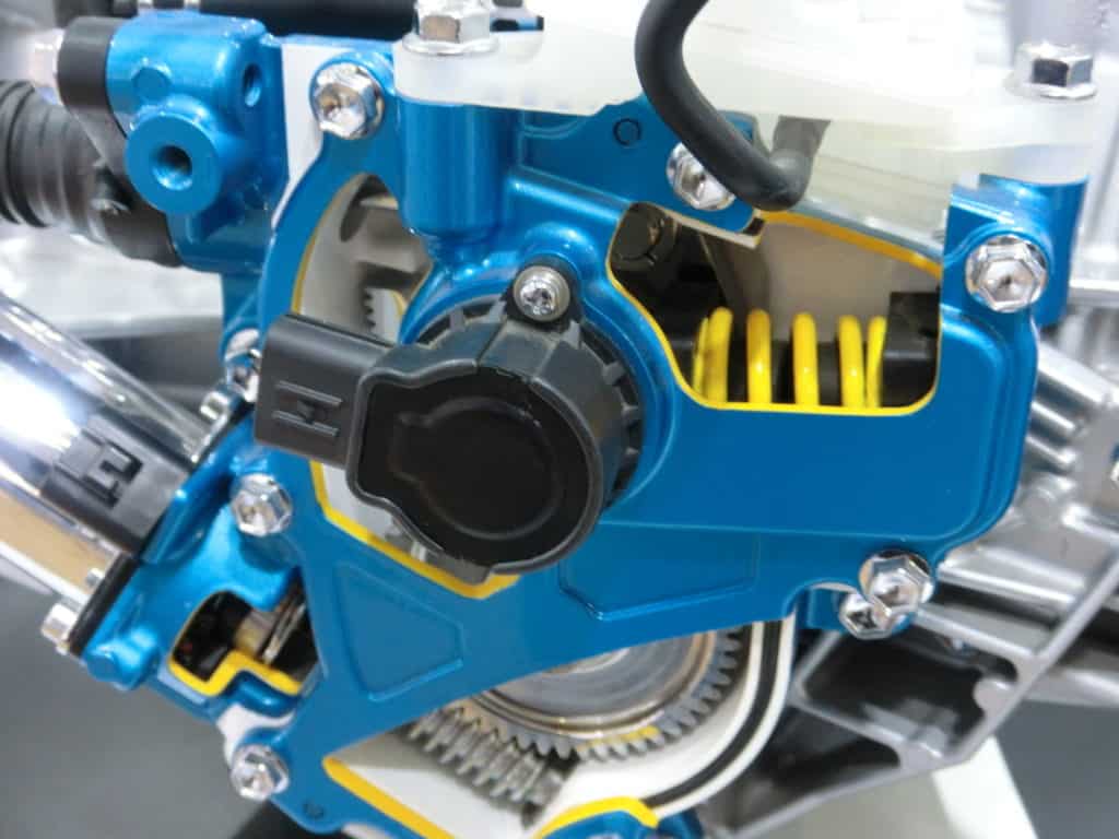 Automated Manual Transmissions Use Simple Actuators