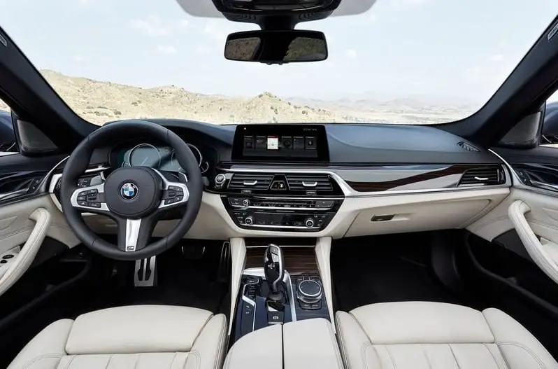 bmw-5-series-2017-interiors