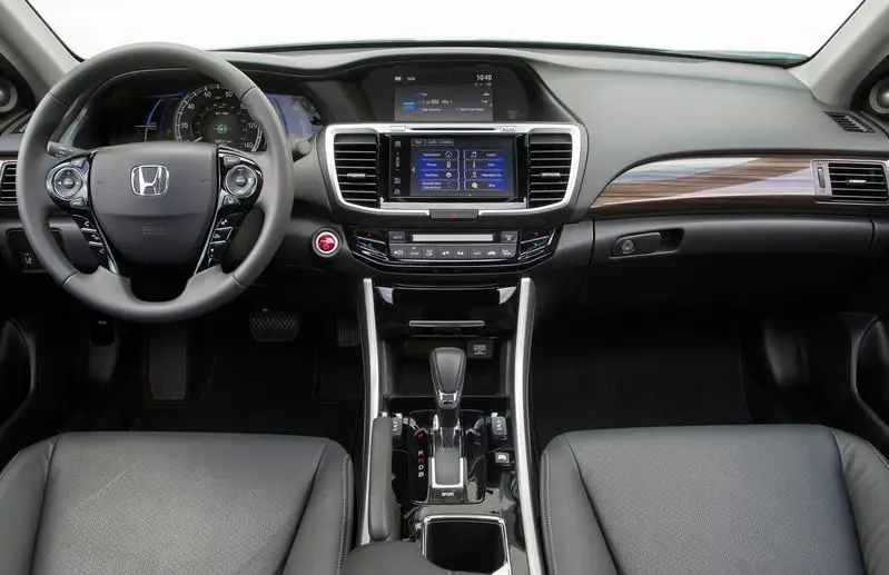 honda-accord_hybrid-2017-interior