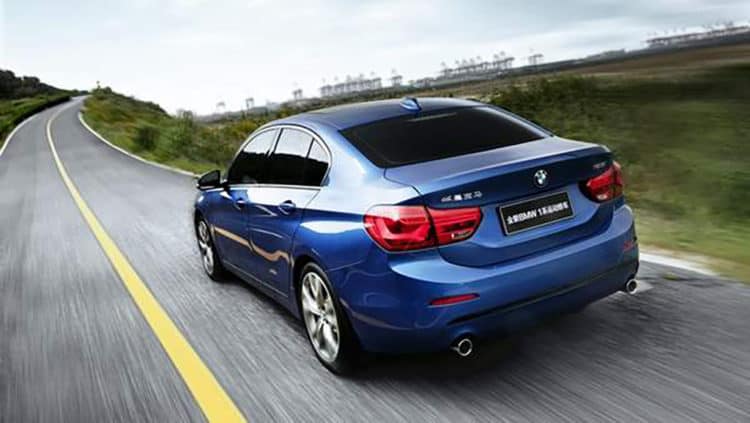 2017-bmw-1-series-sedan-china