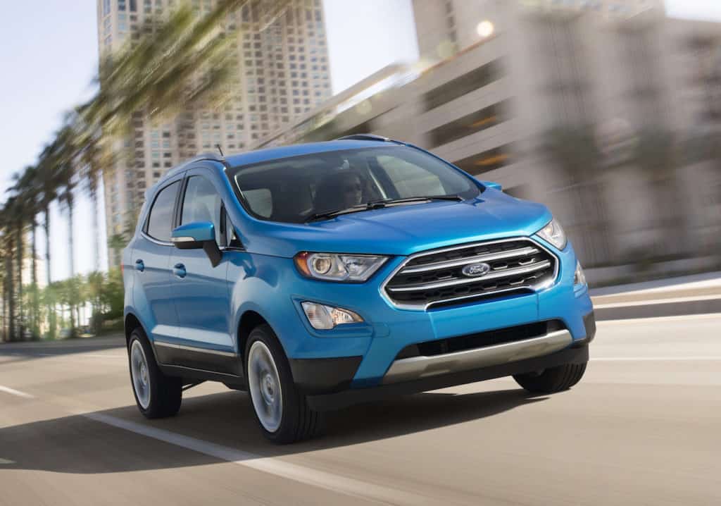 2017-ford-ecosport-driving-front