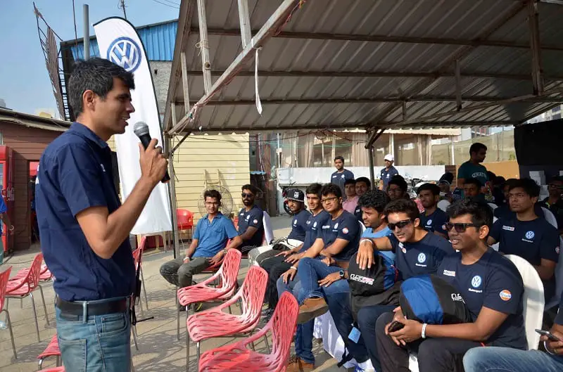 Rayomand Banajee Briefing the 2016 Season drivers 