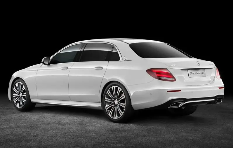 Mercedes-Benz-E-Class_Long-wheelbase