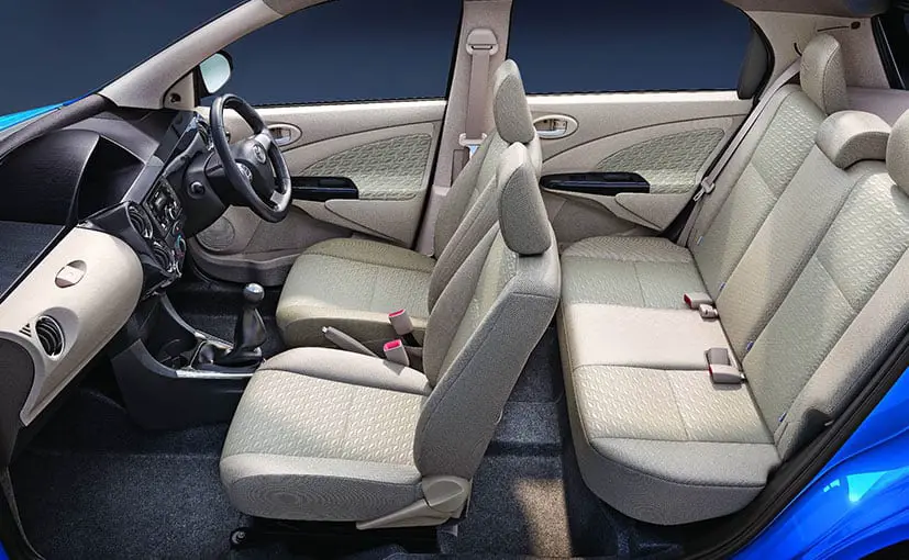 dual-tone-etios-liva-interior_827x510_mj