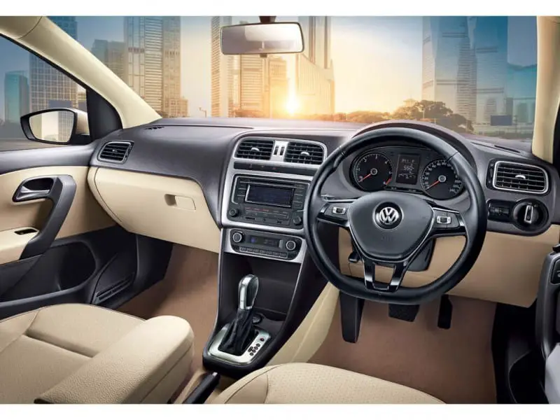 new-Volkswagen-vento-highline-plus-interiors