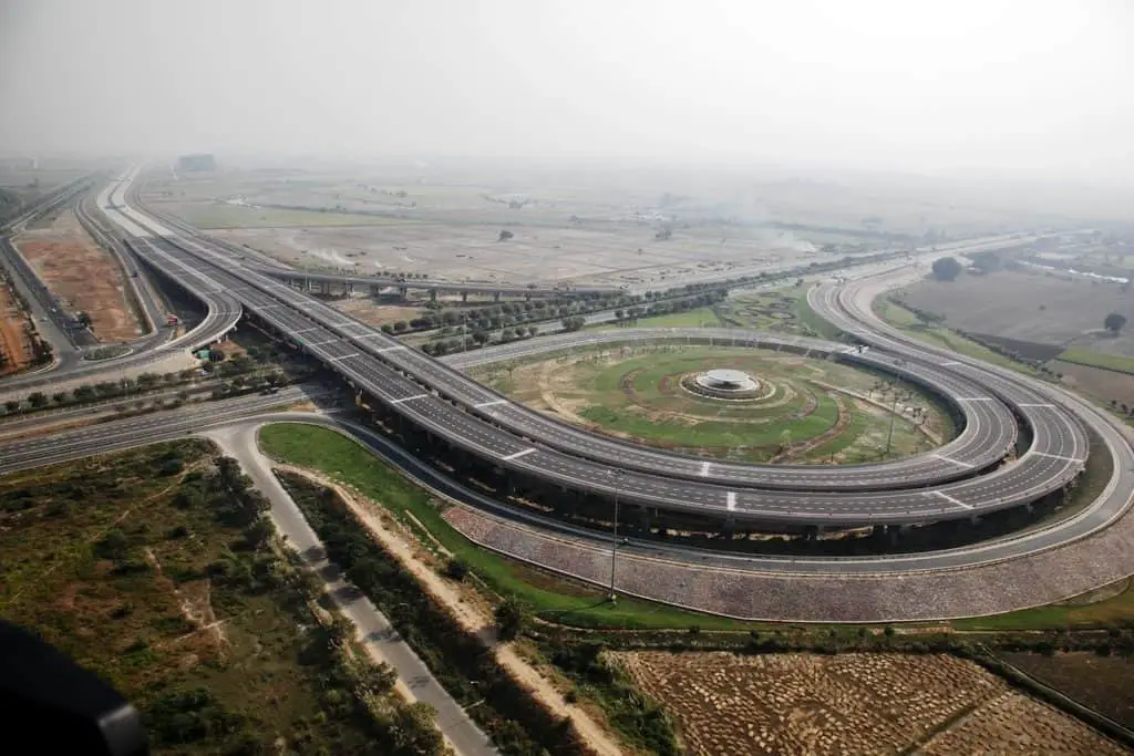 noida-agra-yamuna-expressway