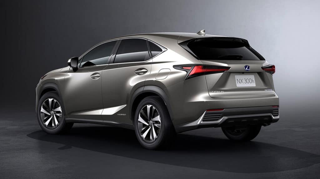 lexus-nx300h-rear