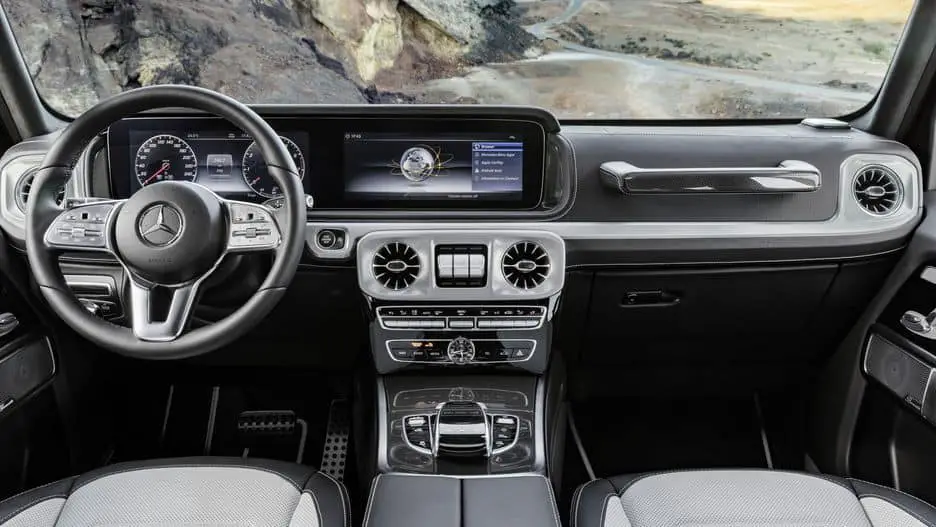 2019-new-mercedes-benz-g-wagon-g63-interior