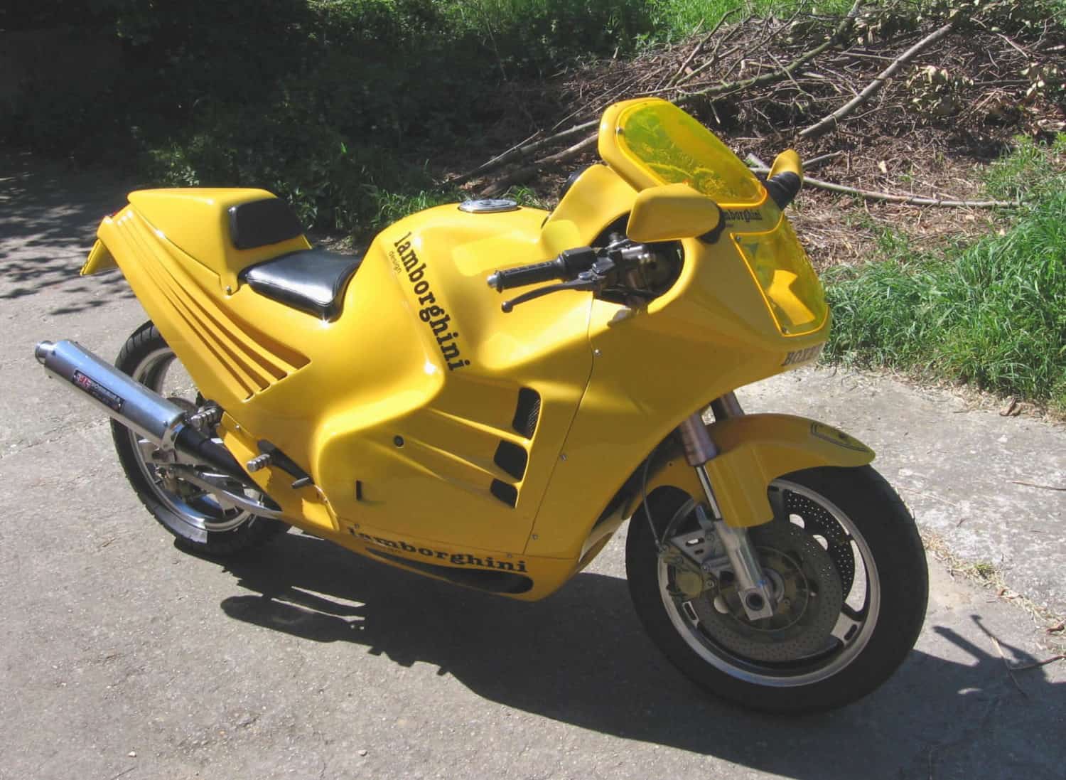 Lamborghini Motorcycle from the 80s- Design 90 Superbike